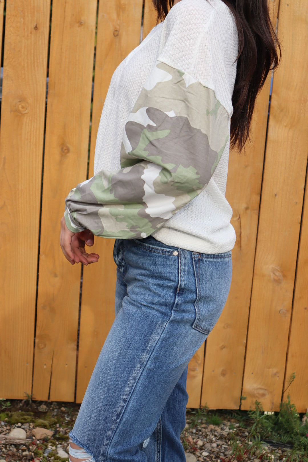 CAMO SWEATER