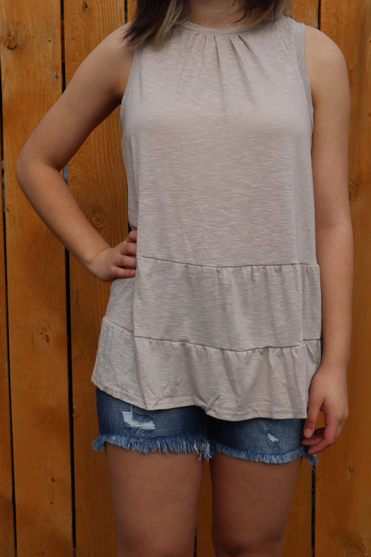 BEIGE RUFFLED TANK